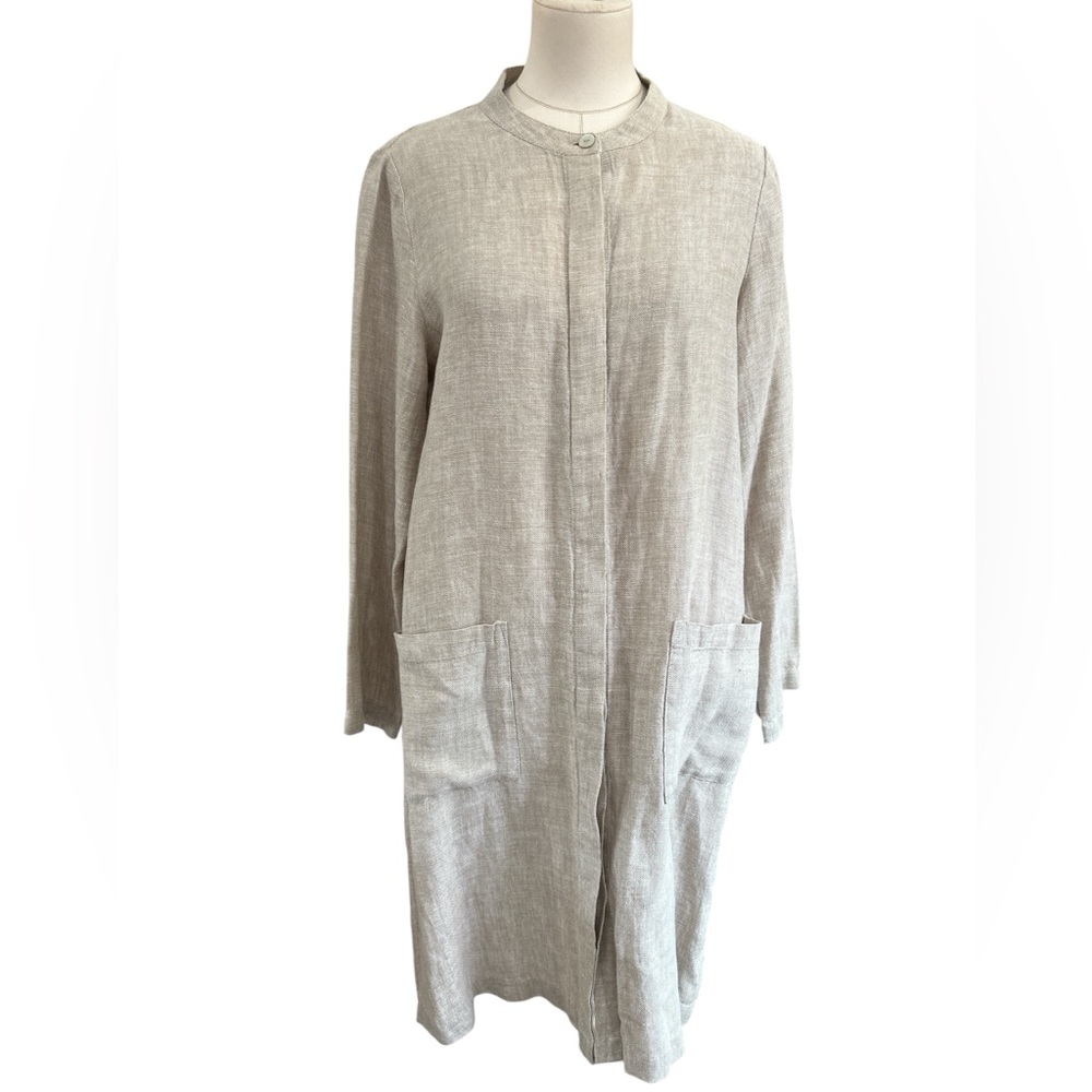 Tahari 100% linen button down trench  tan size medium